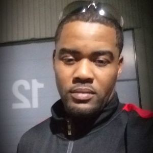 Meet your Posher, Travis